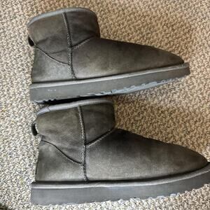 UGG Classic Mini II Genuine Shearling Lined Boot